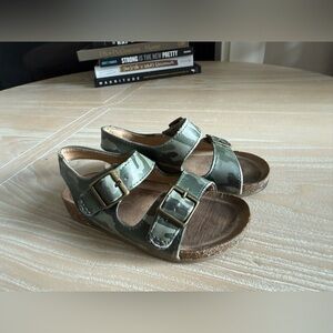 Cat & Jack|Baby boy/toddler sandals in Camo,Double Buckle straps-Green Camo•••7